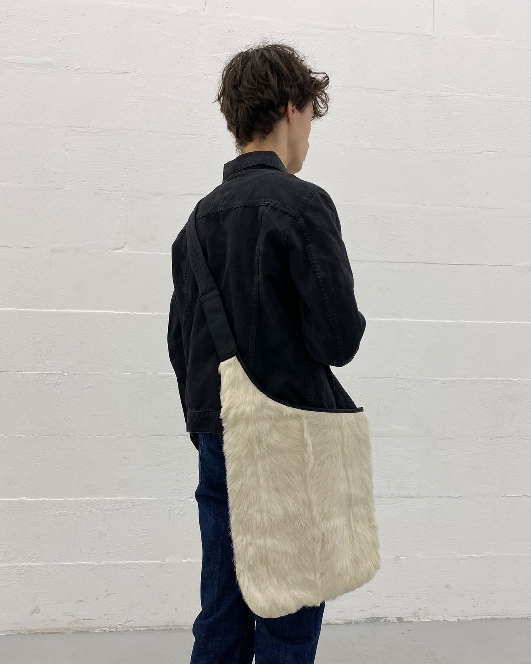 Thumbnail a982ccb6-8392-4901-9b5e-838b7d2ab66b