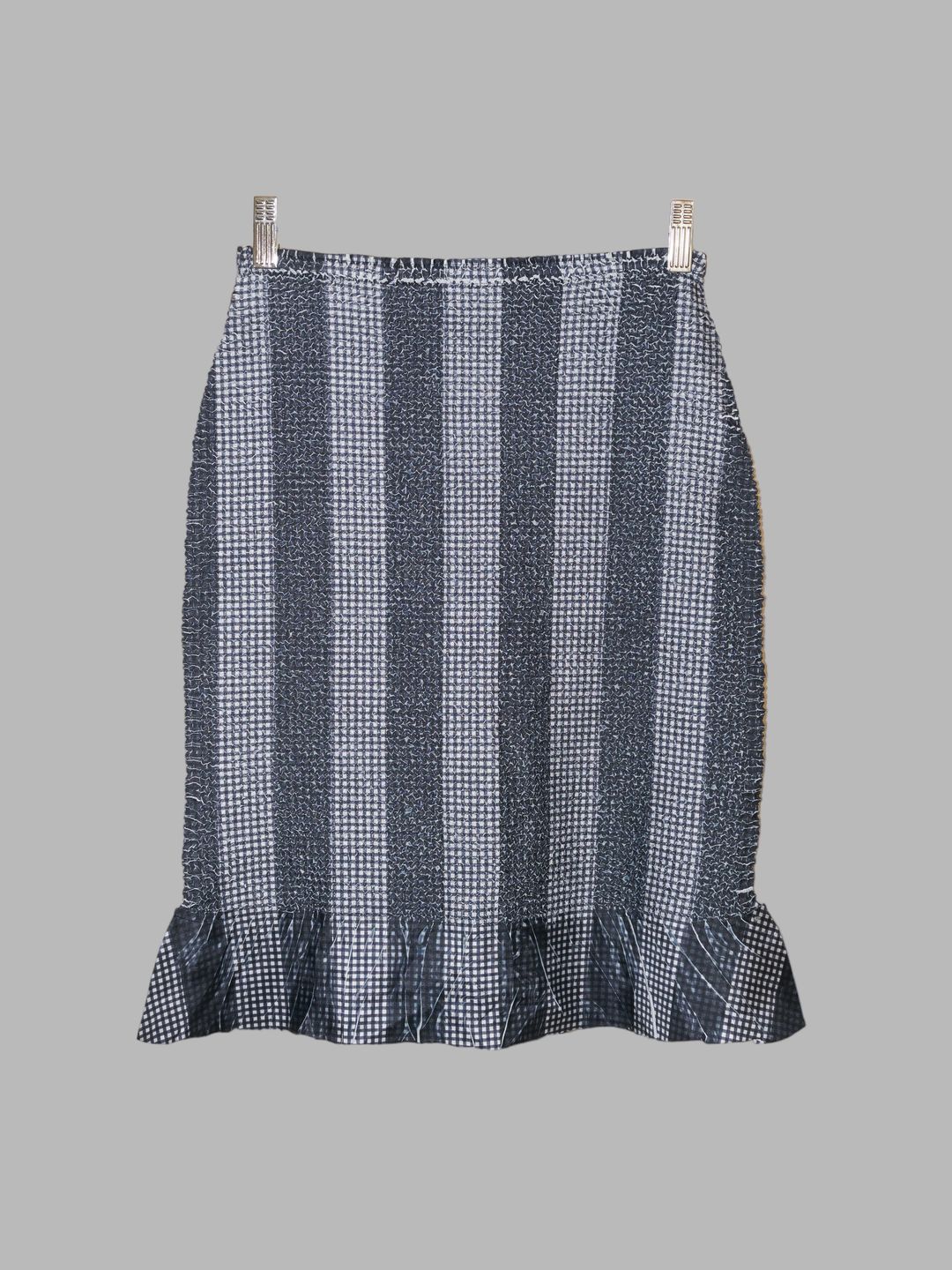 Yoshiki Hishinuma 1990s grey gingham stripe creased polyester skirt - size 1 S by Yoshiki Hishinuma in size XS from SKIRTS category