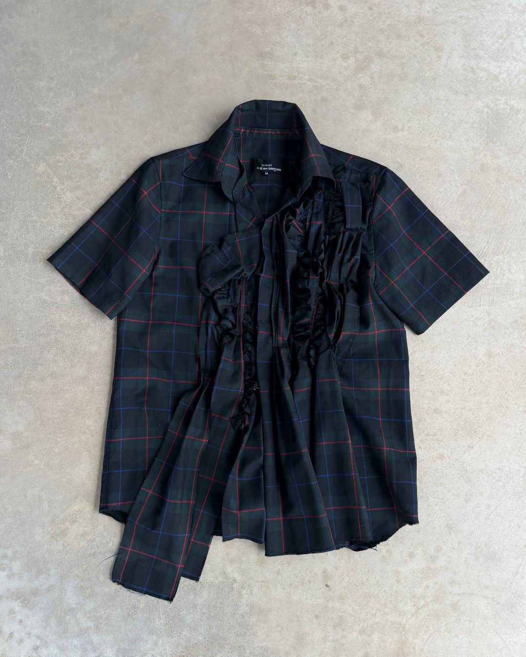 Comme des Garçons Tricot AW04 Checkered Short Sleeve Shirt – M by COMME DES GARÇONS in size M from TOPS category