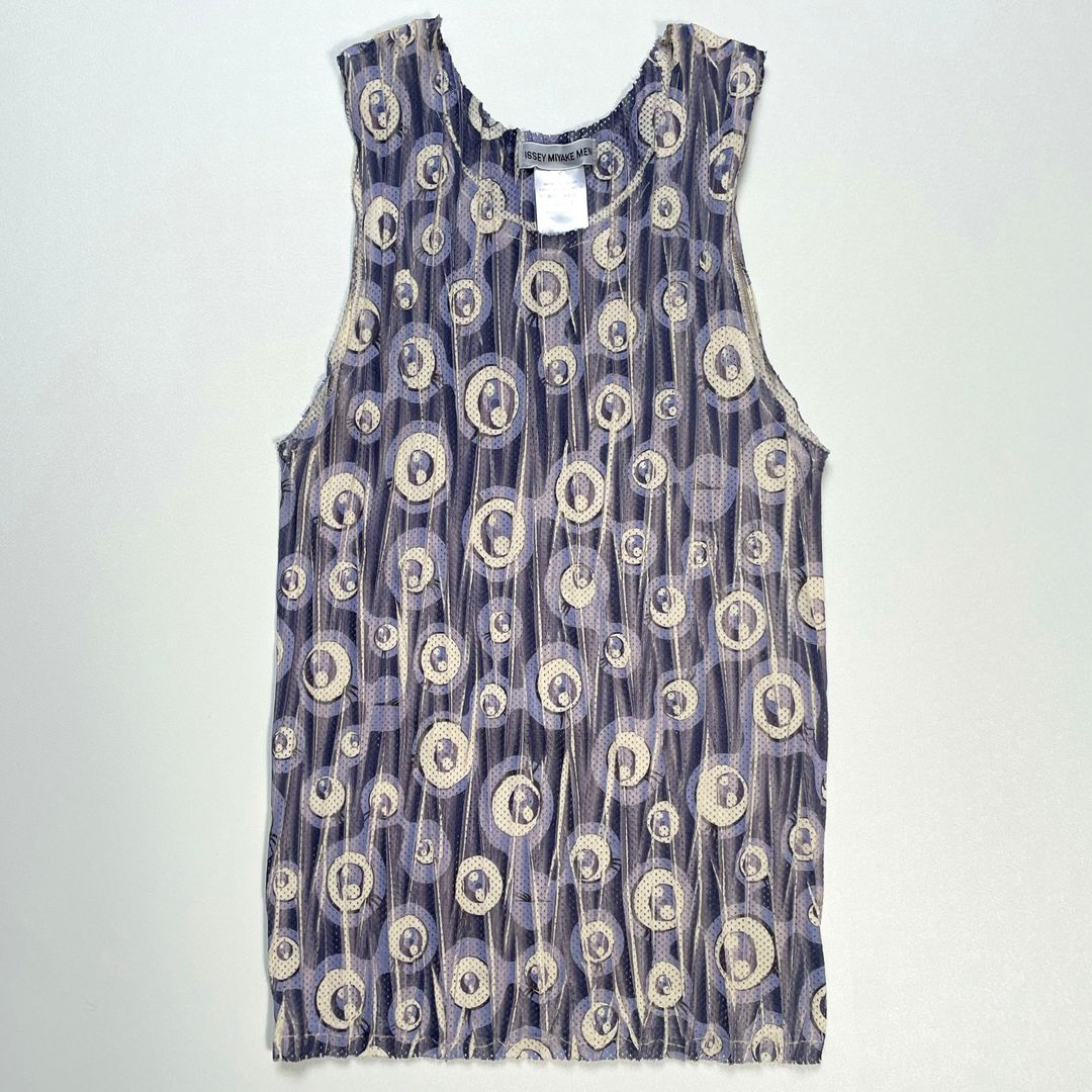 s/s2000 Issey Miyake x Takashi Murakami pleated tank by ISSEY MIYAKE in size M from TOPS category