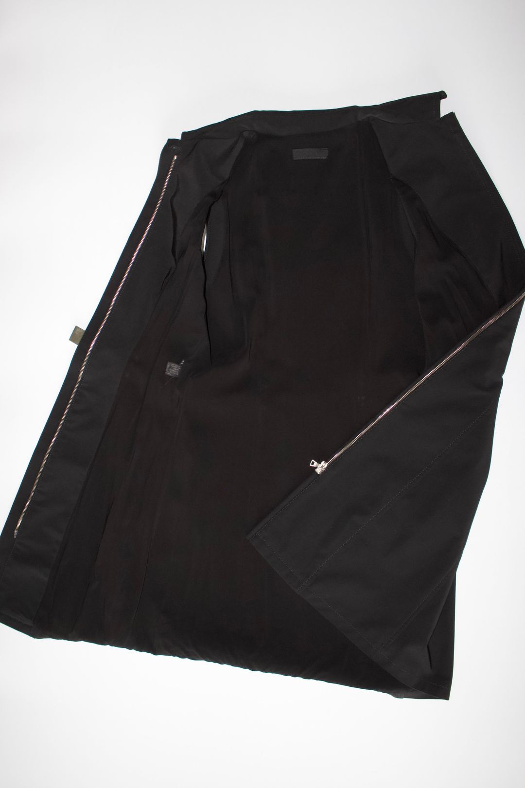 Thumbnail 48513ab9-bbfd-4d19-99c3-243518e995b5