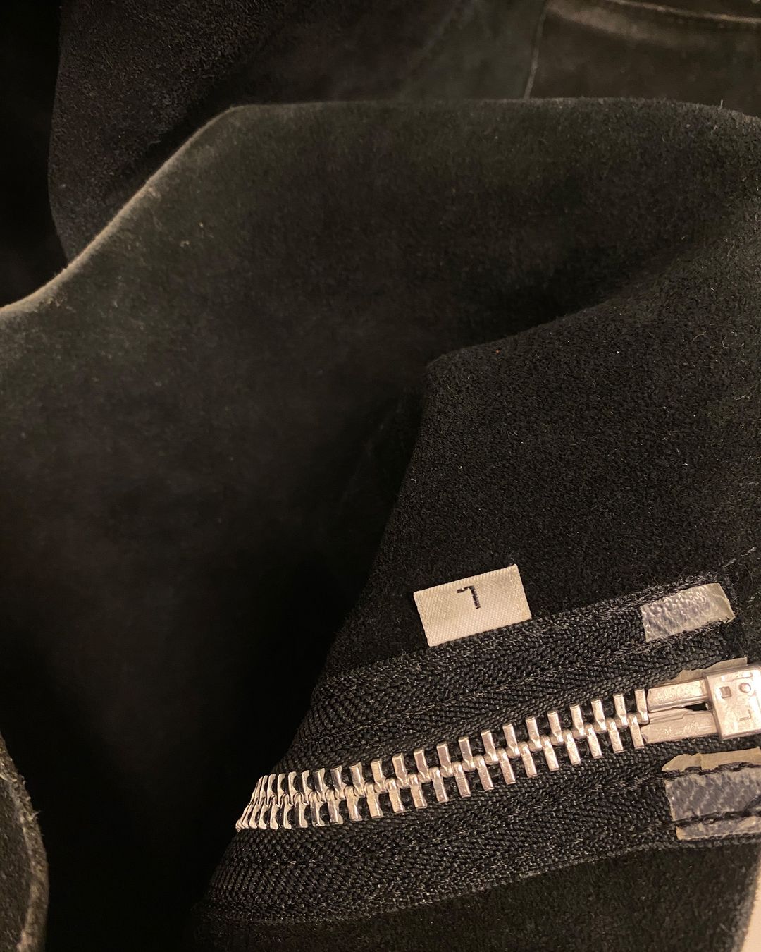 Thumbnail 40e8c1b3-d85d-4bad-af65-9a4b83aafdf0