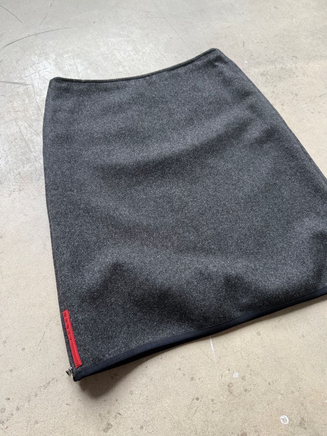 Thumbnail 9550f99f-ba4b-468d-9f03-fc2d60ac1145