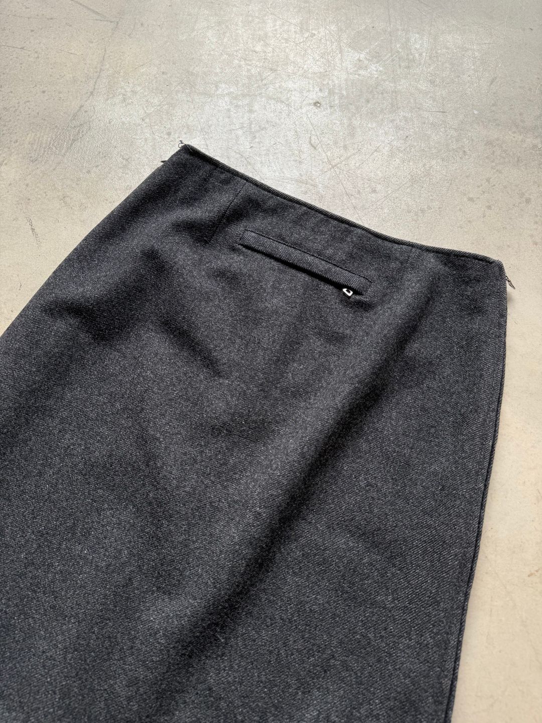 Thumbnail 23df2024-6d59-4247-88ee-f8f0632e6514