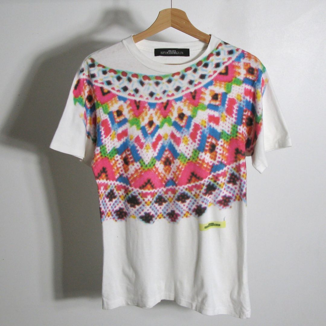 f/w1999 Zucca patterned t-shirt by Zucca in size ONE SIZE from TOPS category