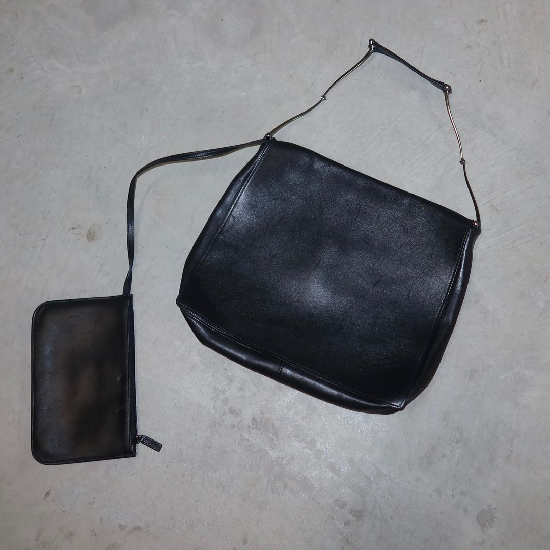 Thumbnail 6cdf4584-d7f1-4c53-85d1-4ab02135a56d