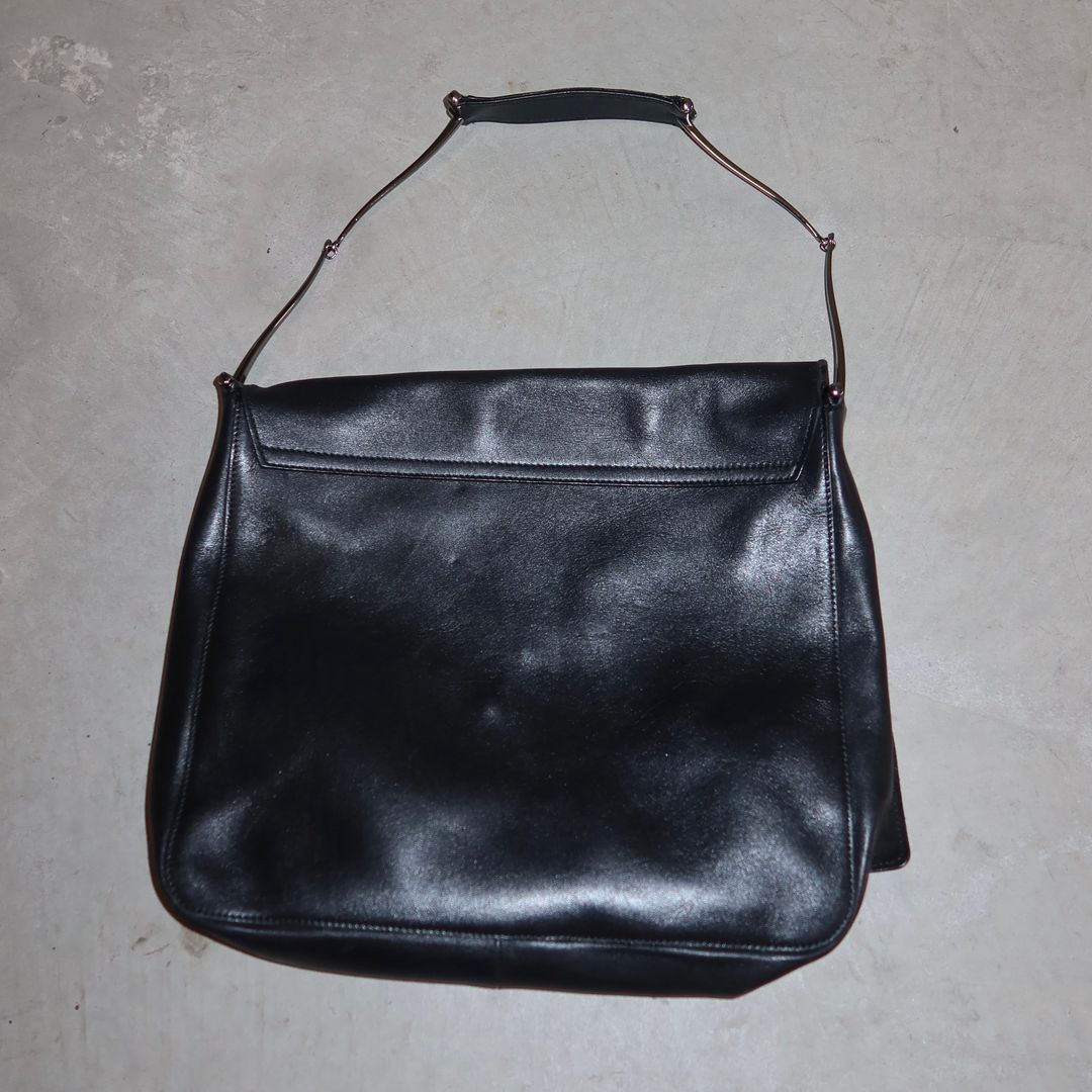 Thumbnail 8022996c-751b-4f30-b069-fcf0efe2524e