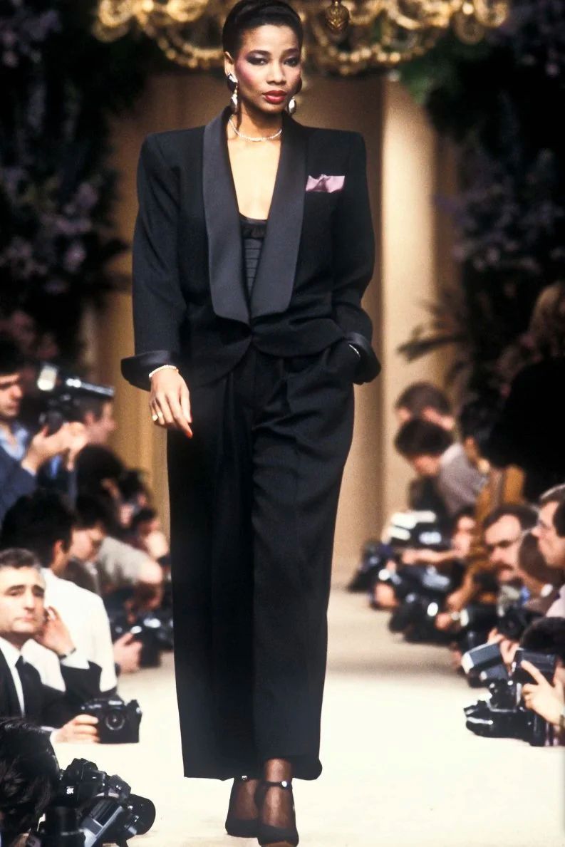 Thumbnail 562240d6-b439-442c-8ac5-1cbda4a1f8e5