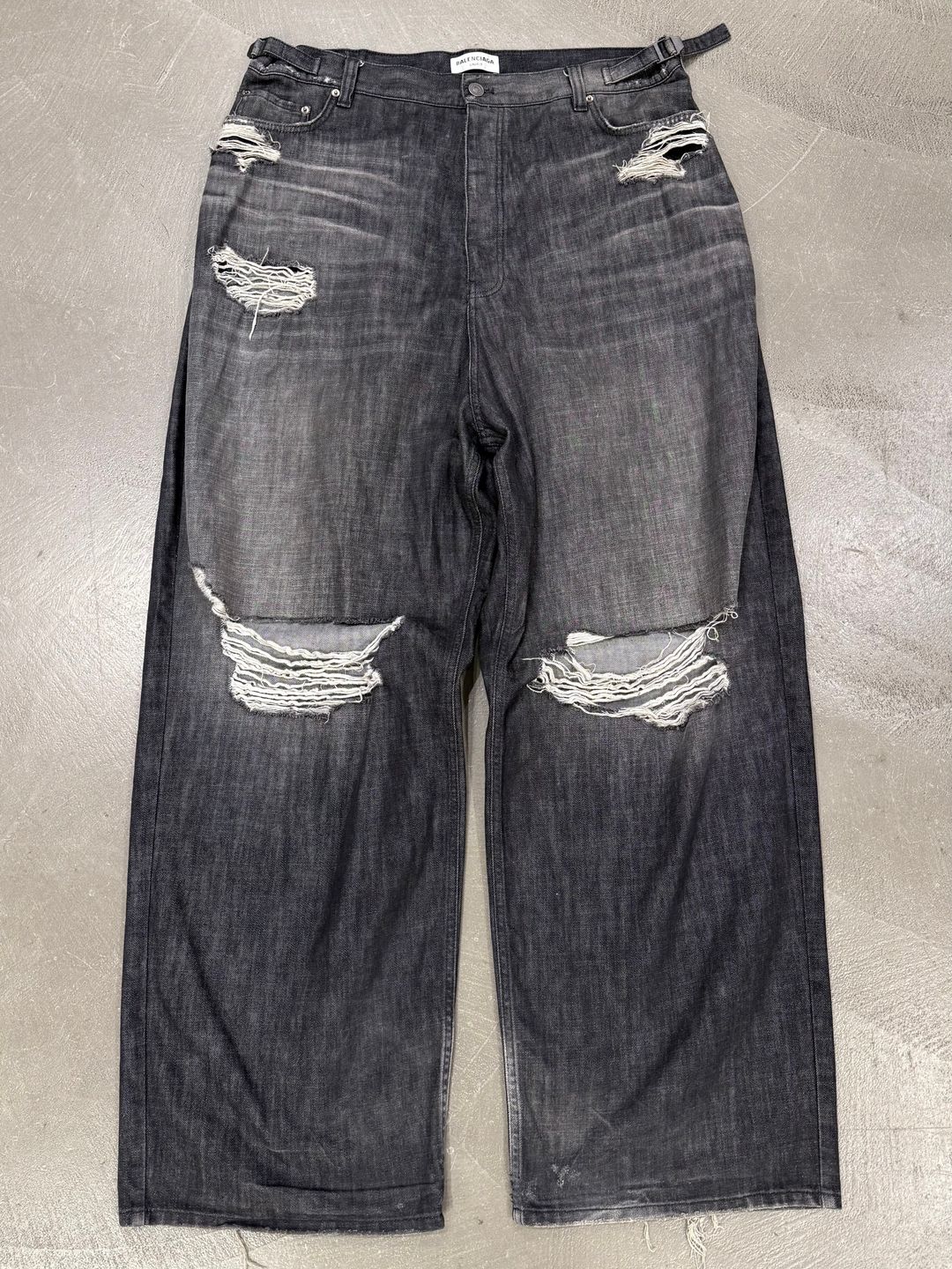 A/W2021 Balenciaga “Skater” wide distressed baggy jeans by BALENCIAGA in size XL from DENIM category
