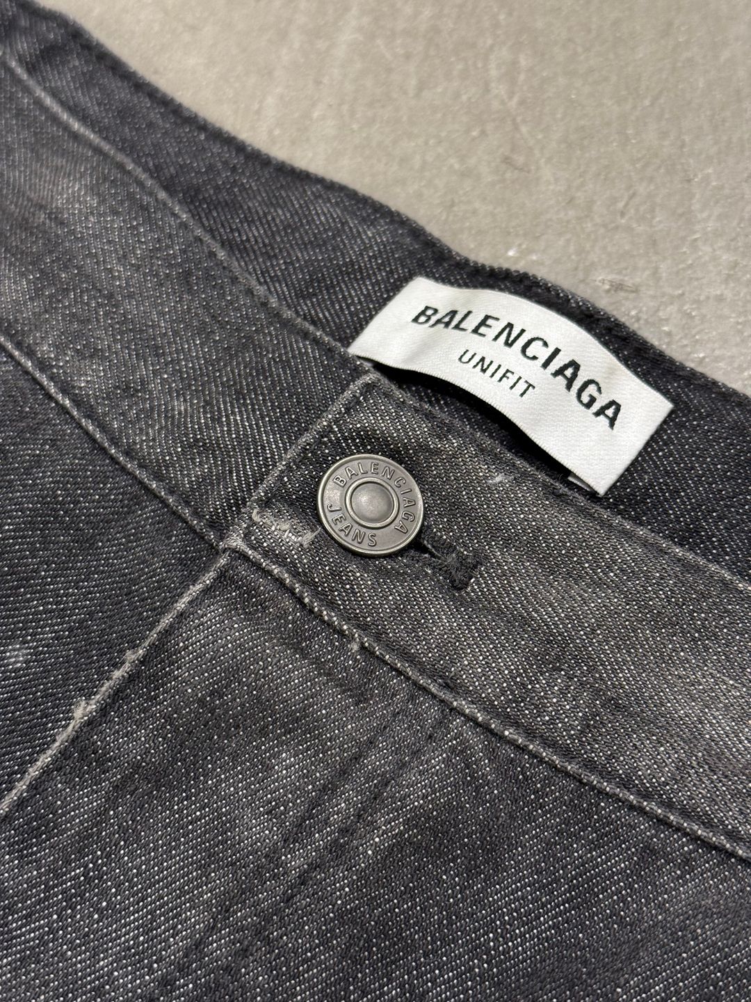 Thumbnail 4d6f1b05-f020-4ffc-ac0e-2a5e2fba088f