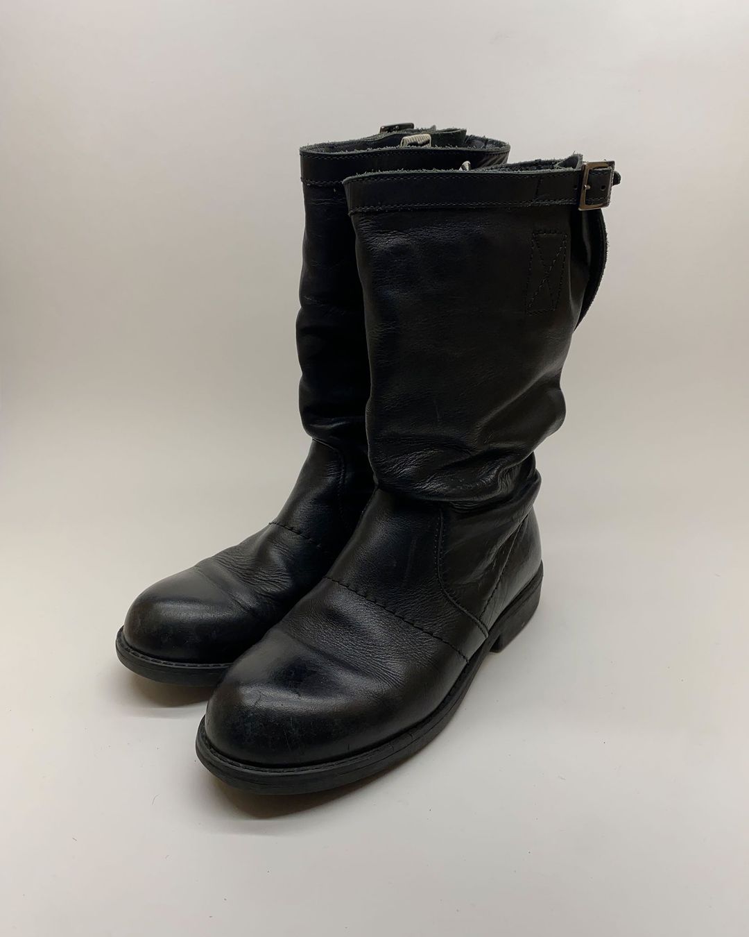 Thumbnail 259da81e-c1a4-456a-ac84-c7759e4c3ee8