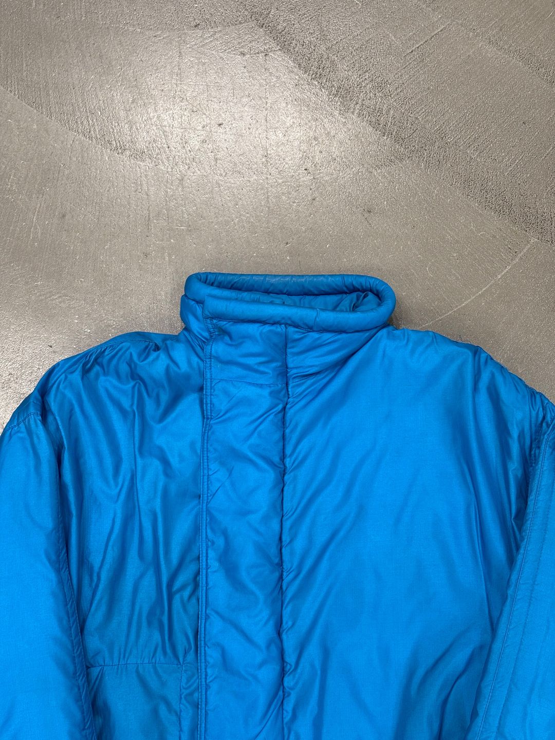 Thumbnail 127b4e56-dc18-40e6-acf4-1c1c978df51e