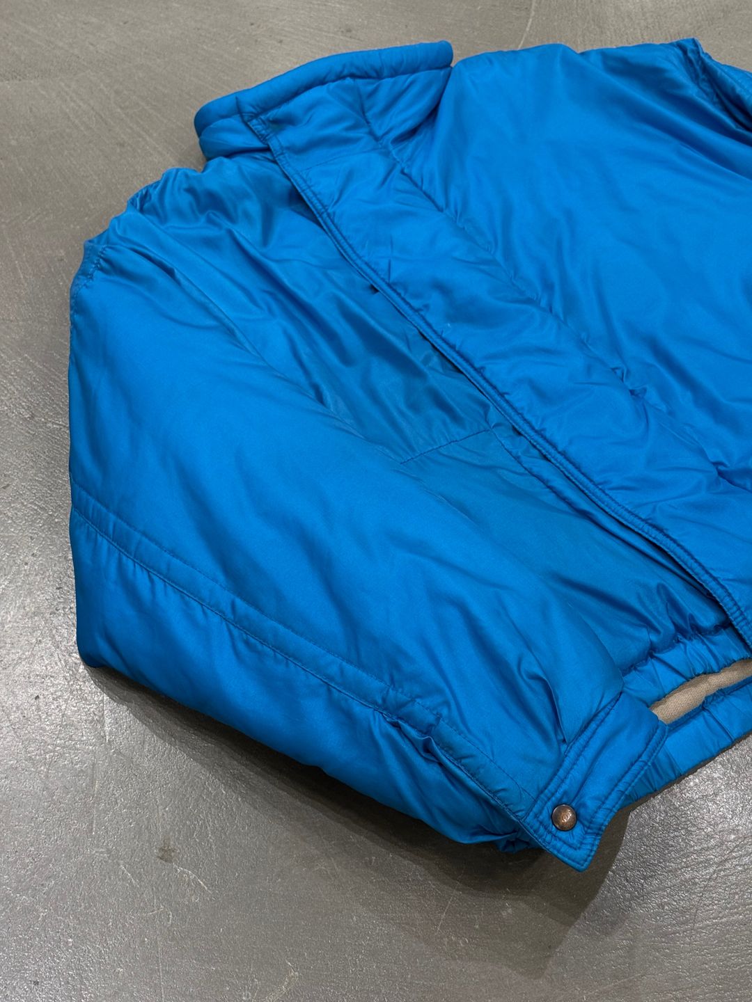 Thumbnail 40c15a71-eb94-4234-91a5-aa596e8445b9