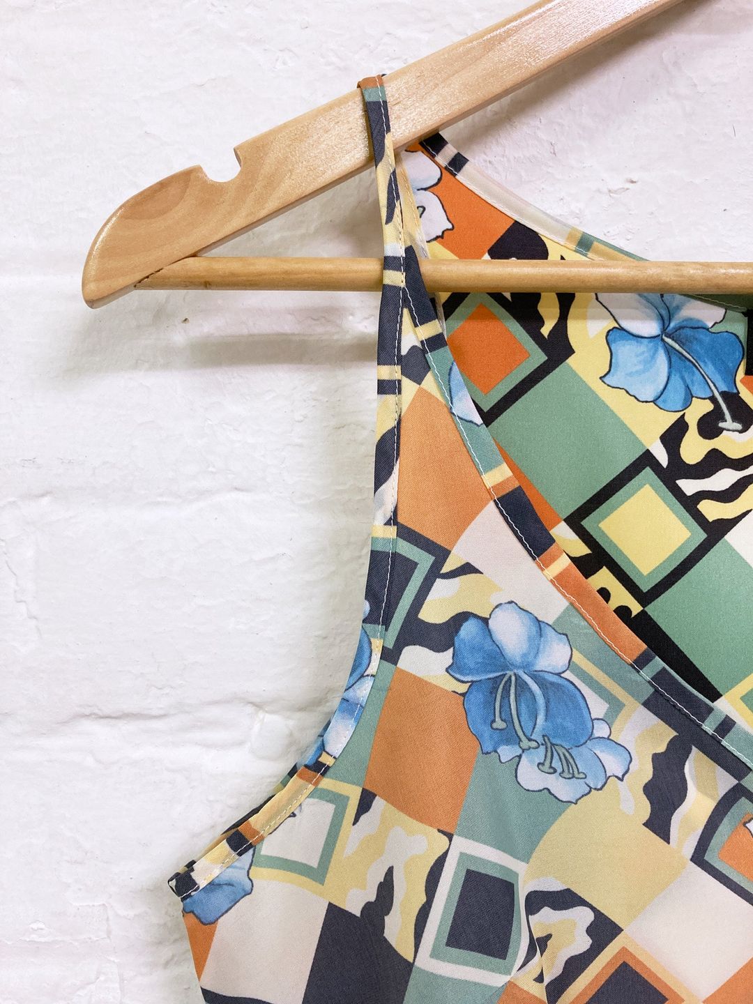 Thumbnail 8cffe1d6-3011-4563-a65b-b1d93da87e26