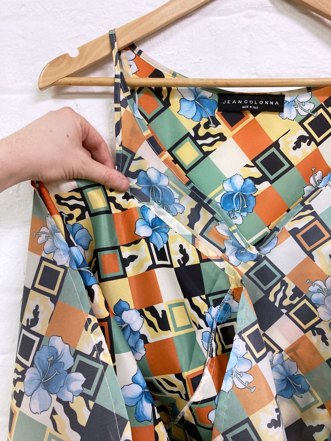 Thumbnail 3d661e1c-4919-42ba-8102-5f02d45380ac