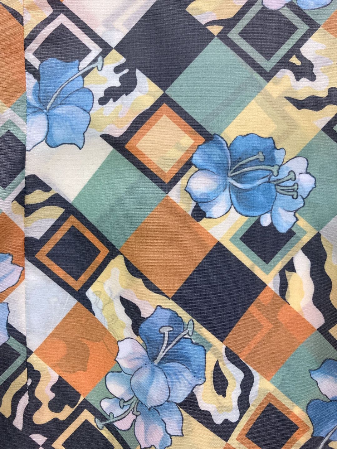 Thumbnail 8bf8233e-2eea-48fa-a3b1-3fc66d86f40f