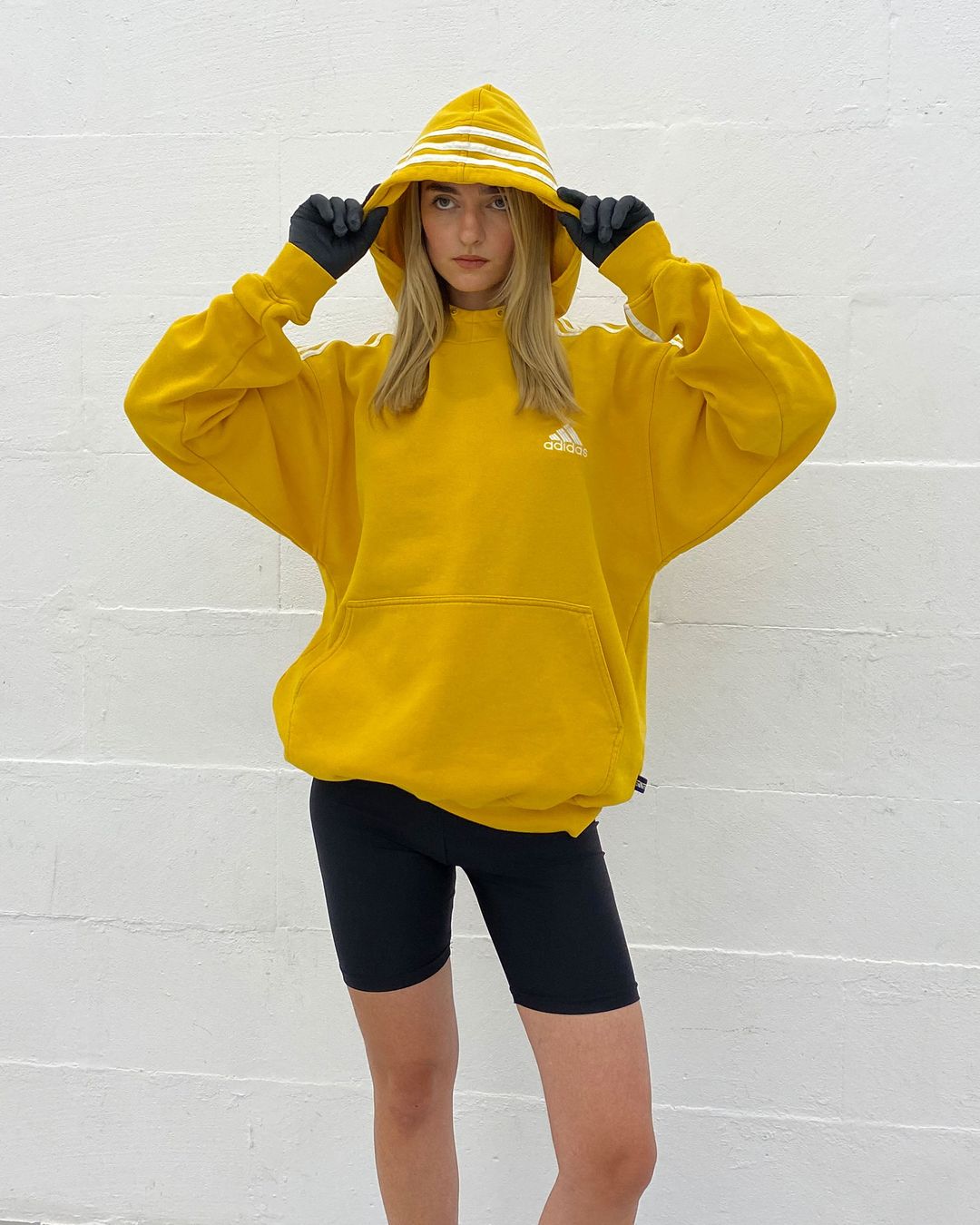 Thumbnail a2ce6a73-8c39-46f6-8c06-cf32c7e5b7f6