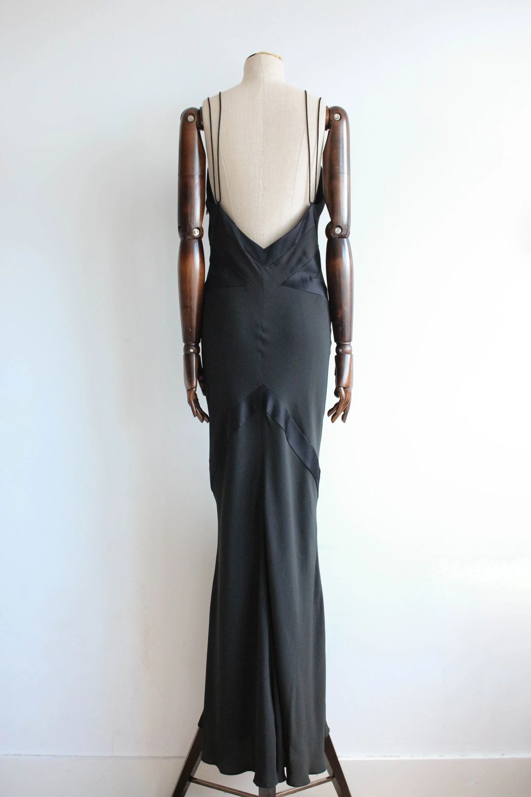 Thumbnail 0ebe4546-1bf6-433c-ad4e-27f3f085cb92