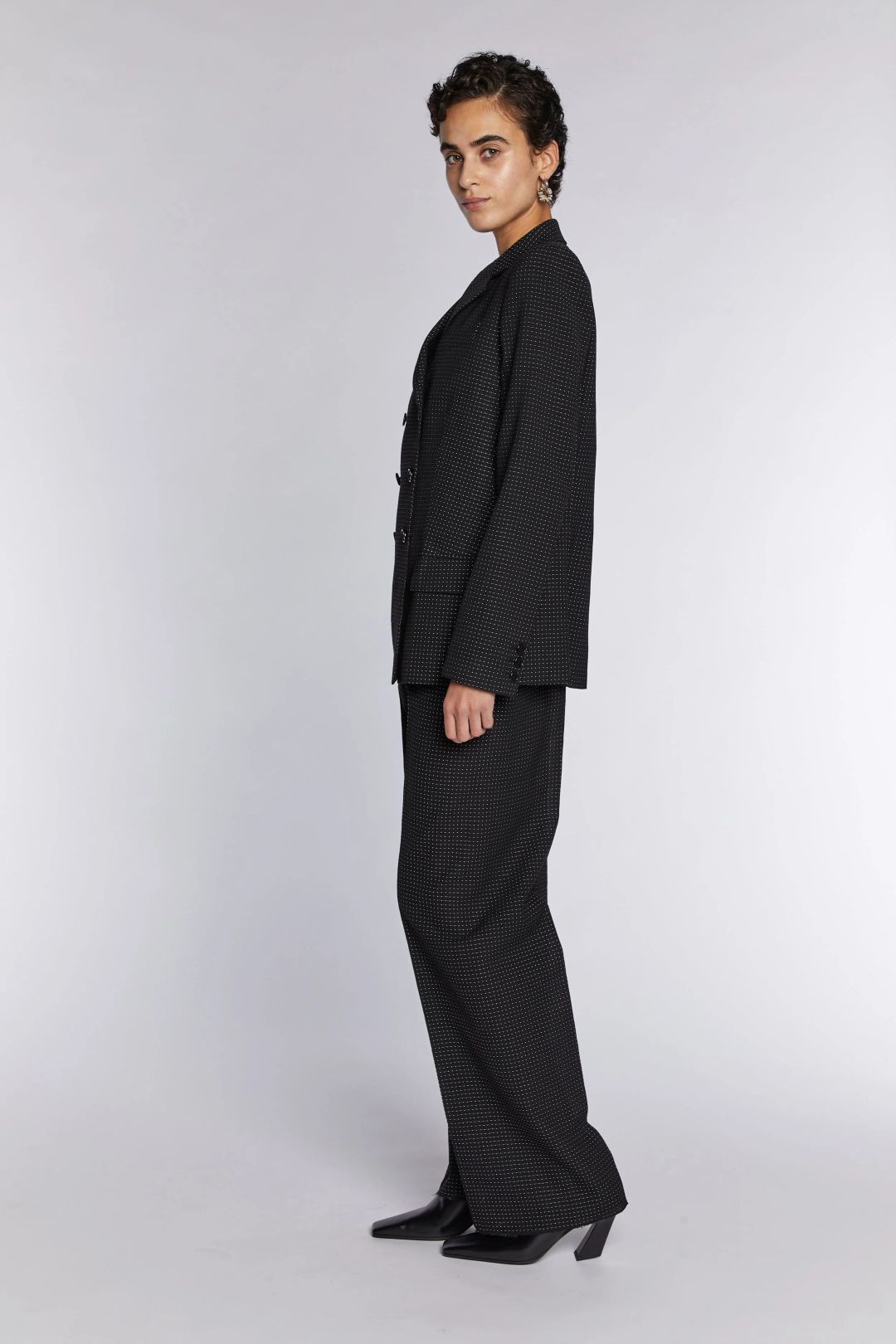 Thumbnail 0b8eff11-081e-48d7-810f-909d406bcdd2