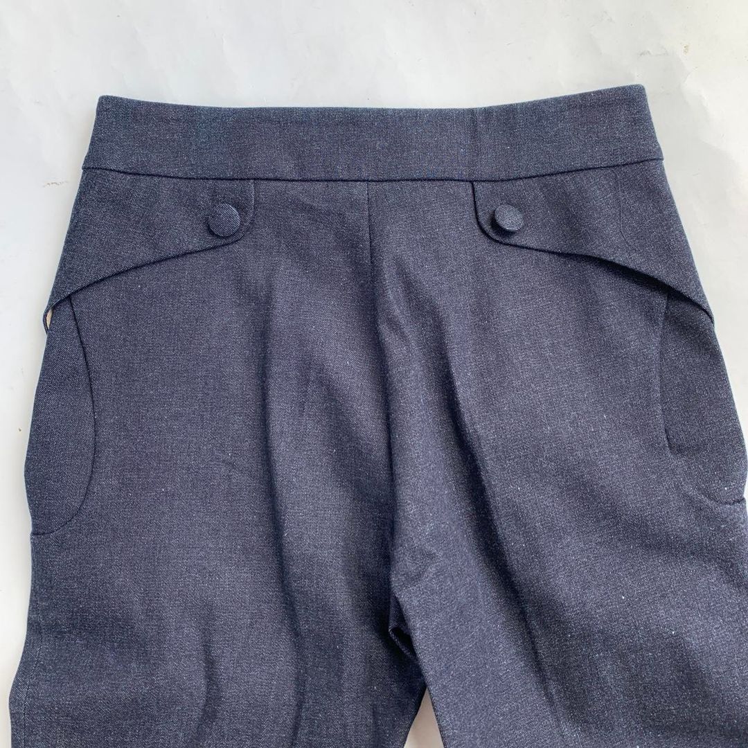 Thumbnail e7de25c1-9b75-4292-b9bc-36e23f1707be