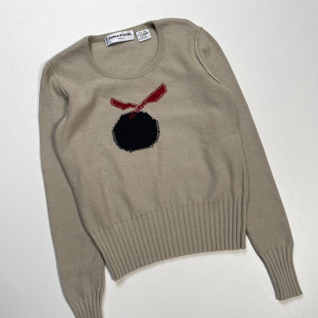 Thumbnail 36571090-f639-454a-9c04-94086b095283