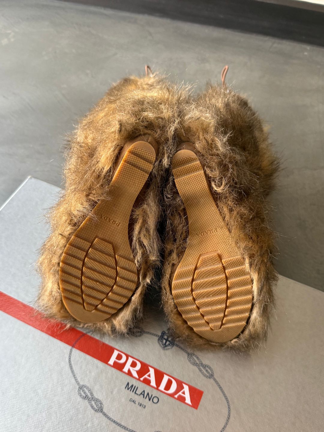 Thumbnail 98cf2da4-ce0b-48ca-aaf0-b9446d285145