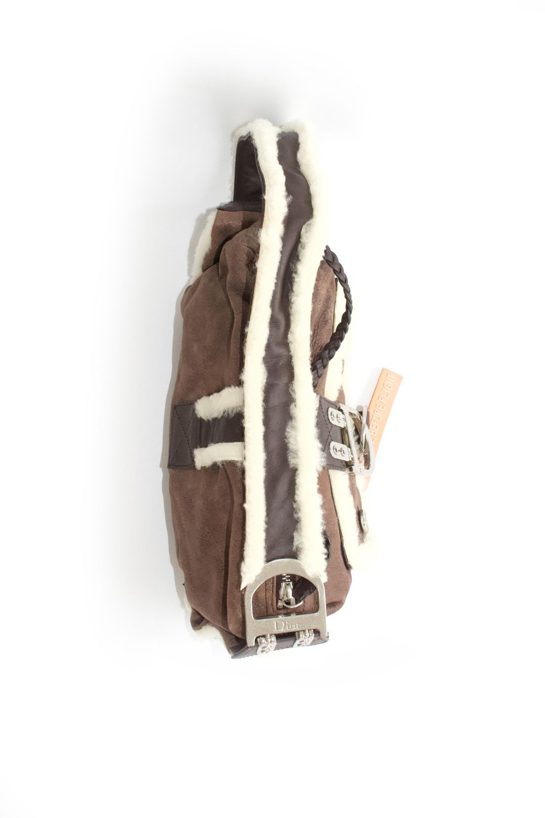 Thumbnail a7841309-d6fa-4d4d-a3e1-9b4e11cc358e