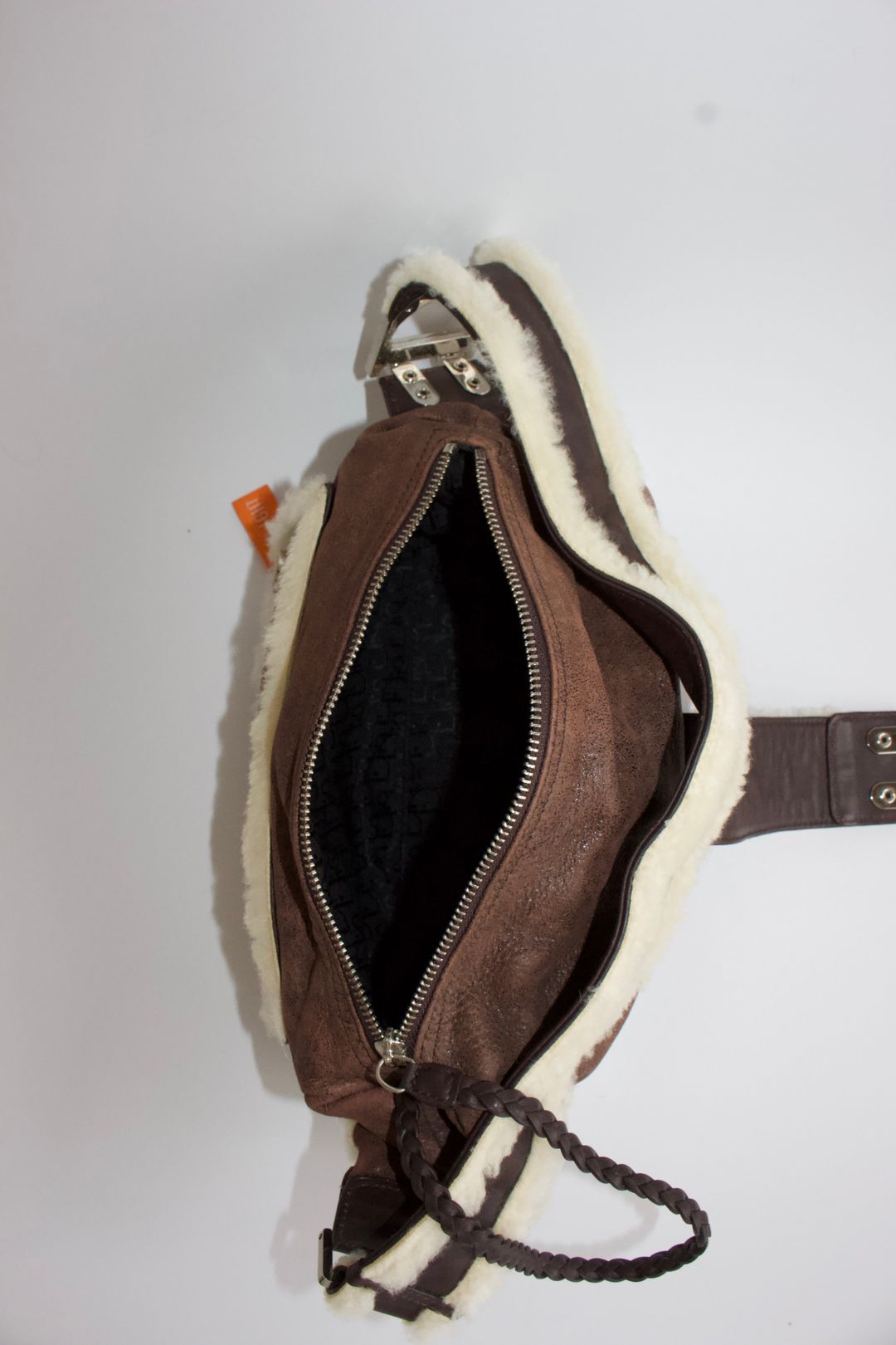 Thumbnail 3a56ee8b-14e3-45d4-852c-6beb903426d8