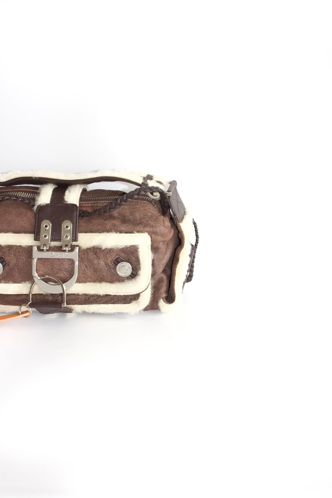 Thumbnail 4a8e9ccd-a5b1-415d-9d9a-fe094d120650