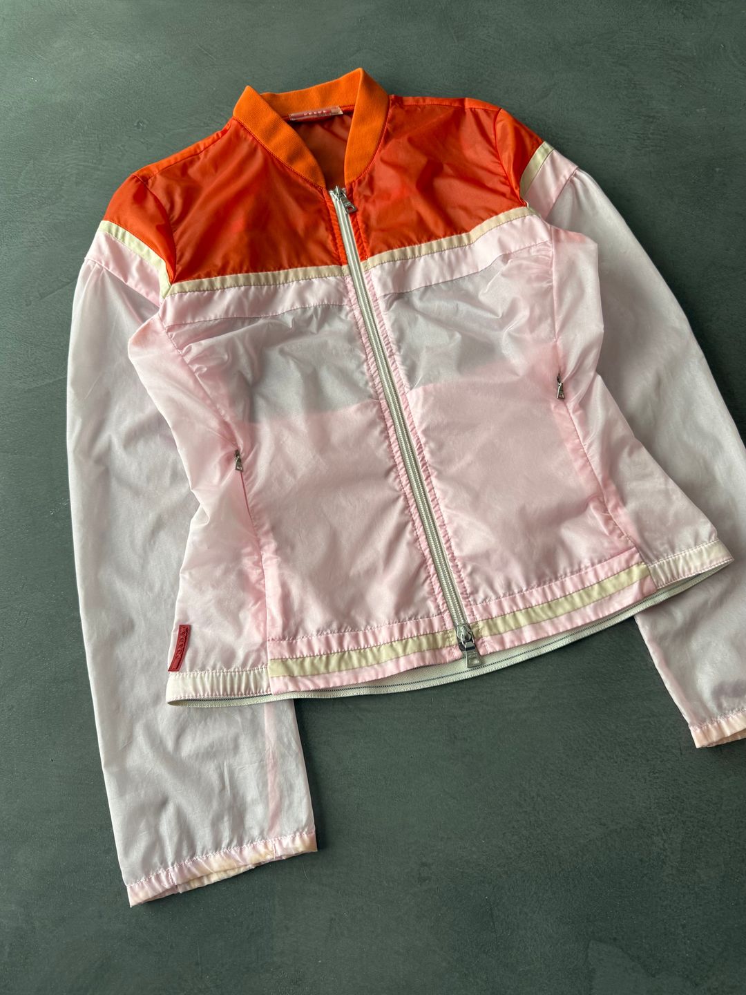 Thumbnail 7a55aebb-38af-457d-813b-52edb73d11d6