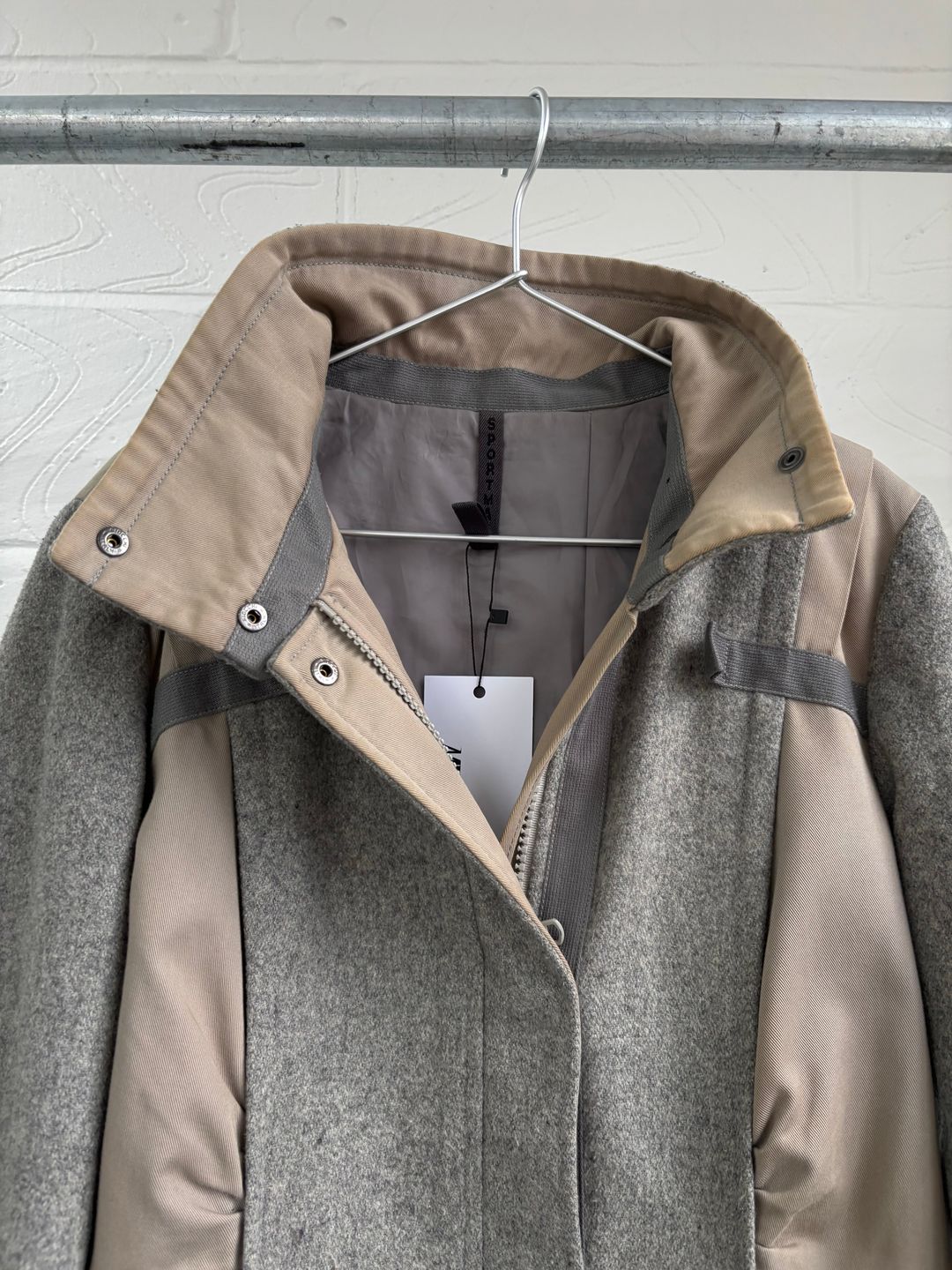 Thumbnail a5e1fc96-c5c0-4326-8e94-795b01183d19