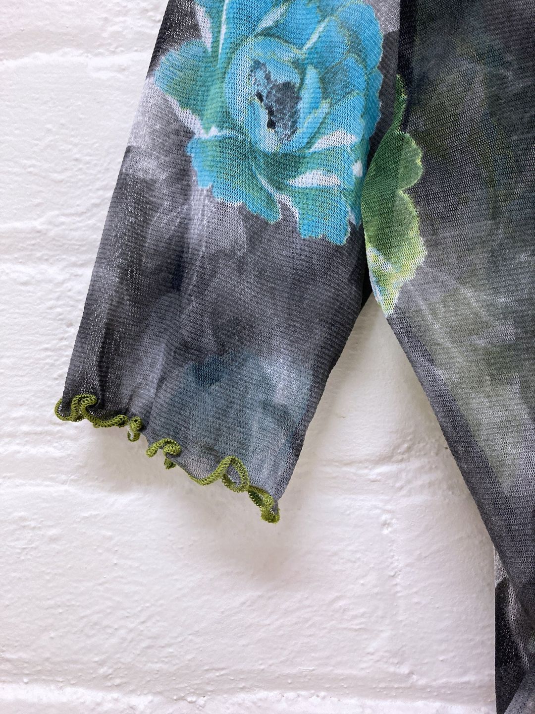 Thumbnail c90a29d9-0eea-4775-8d9e-db51d1cb398a