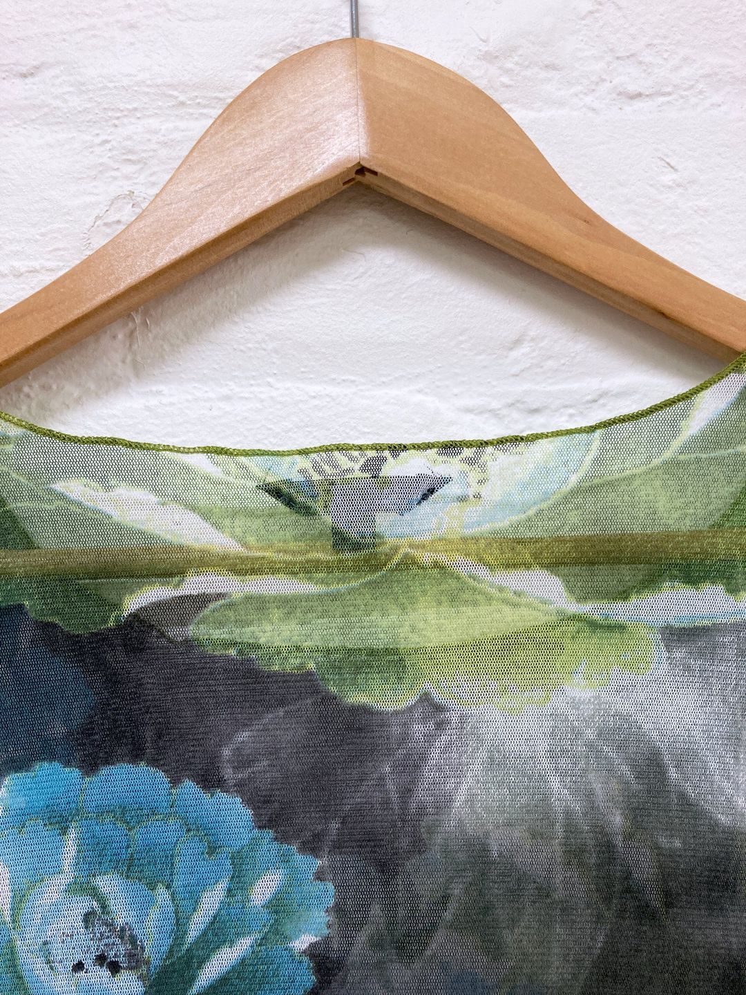 Thumbnail 2ec31716-9c6c-45aa-8cc0-777e5f0189b5