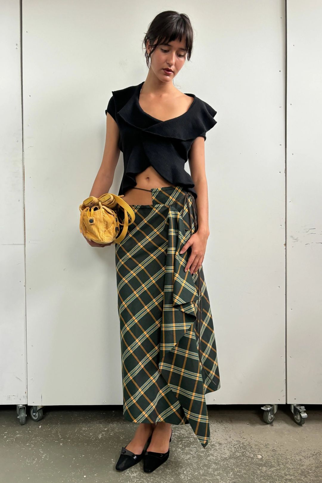 Thumbnail 906b971b-2ada-468c-8bba-b2b405a24a56