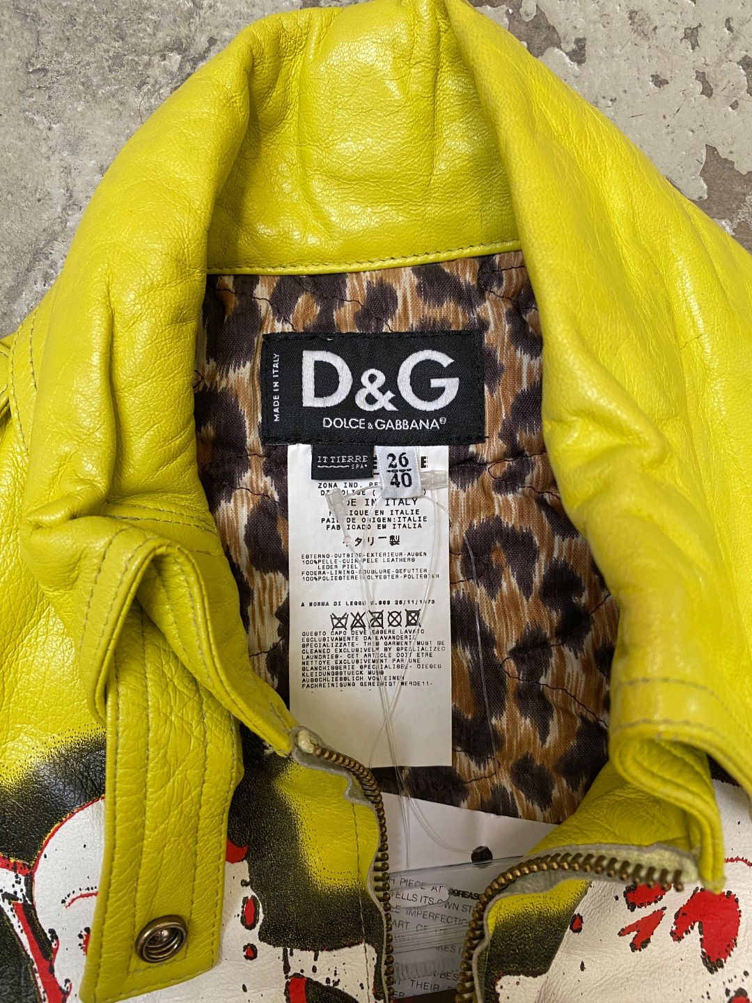 Thumbnail 773c7ebf-7197-4d37-aeda-66d5d11a6953