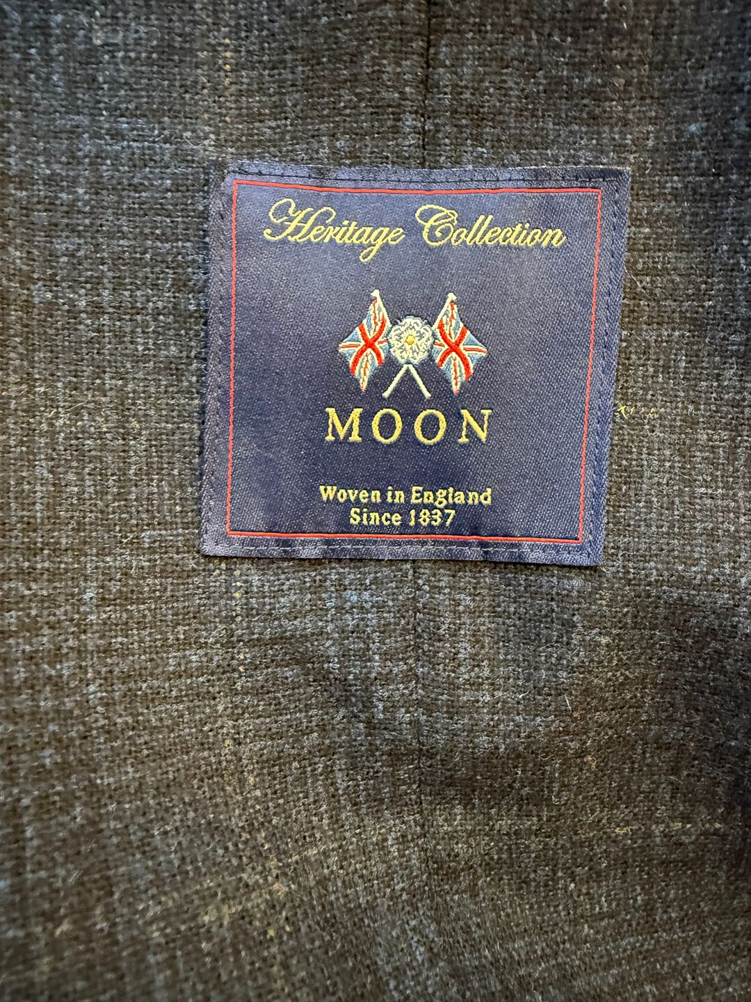 Thumbnail 00374650-db53-4baa-8570-706e543e8f09