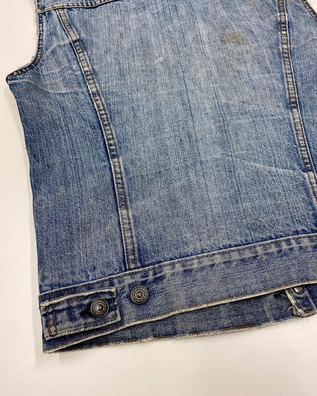 Thumbnail c5cb03c4-4fc4-4e93-9430-404e7eb4d053