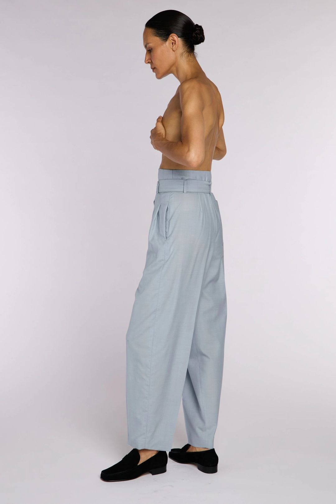 Thumbnail 2b3a4d6f-7b2e-4916-8e8c-d82f9fa75416