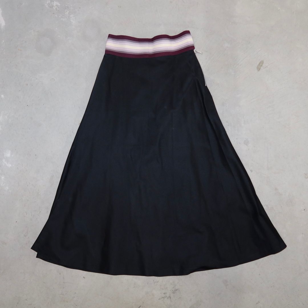 Chloé AW2001 Black Midi Skirt by Chloé in size AU/UK 10 from SKIRTS category
