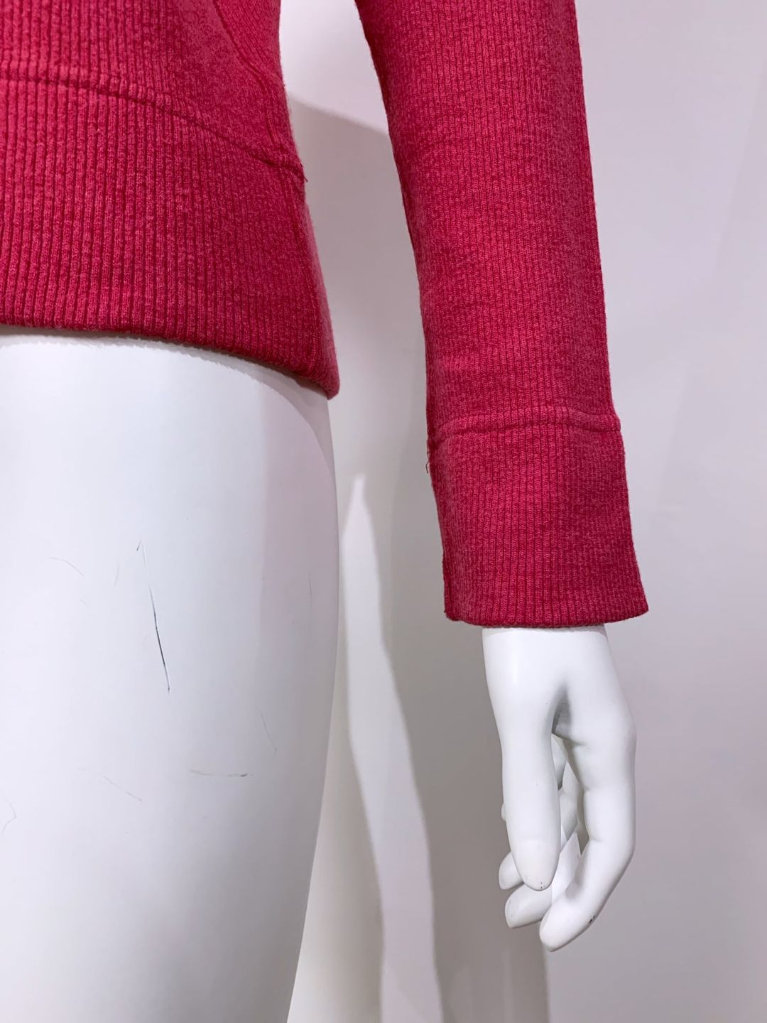 Thumbnail 6cb5f4a6-432c-4c1f-bab3-b4fd77edea22