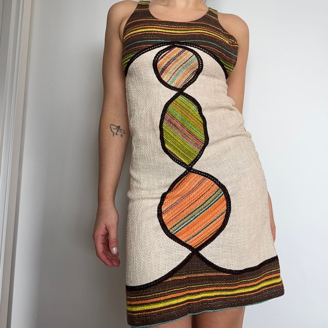 Thumbnail 3f072761-b4c4-4585-baf4-e41dfe095e43