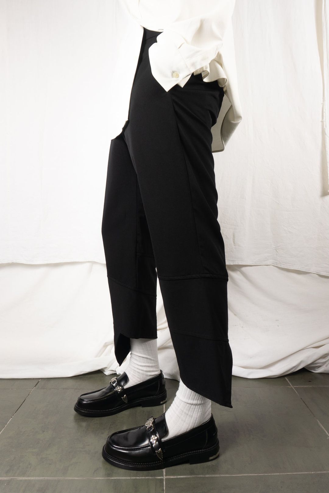 Comme des Garçons Homme Plus S/S 2019 spiral pants by COMME DES GARÇONS HOMME PLUS in size M from TROUSERS category