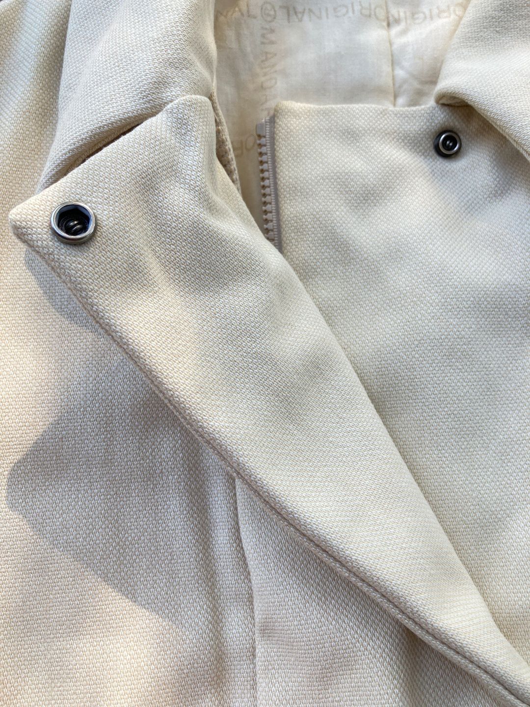 Thumbnail 25489c0b-862b-408e-9478-ed8612dfedf9