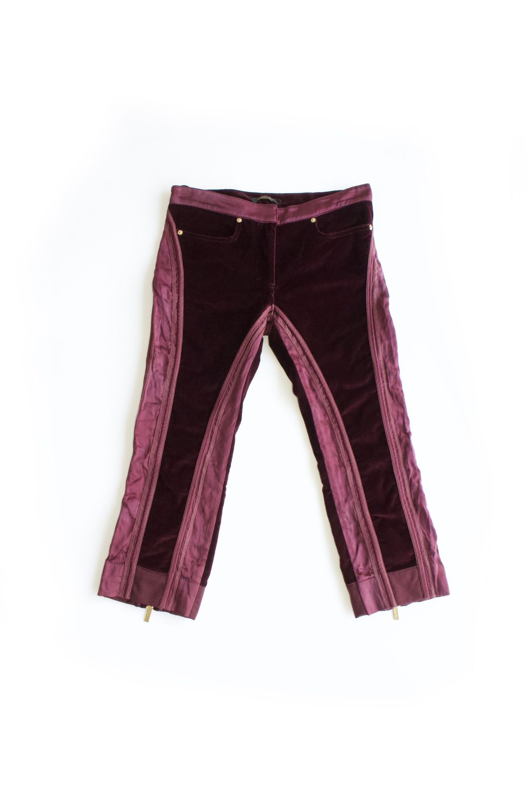 Roberto Cavalli FW 2004 purple velvet capri by ROBERTO CAVALLI in size S from TROUSERS category