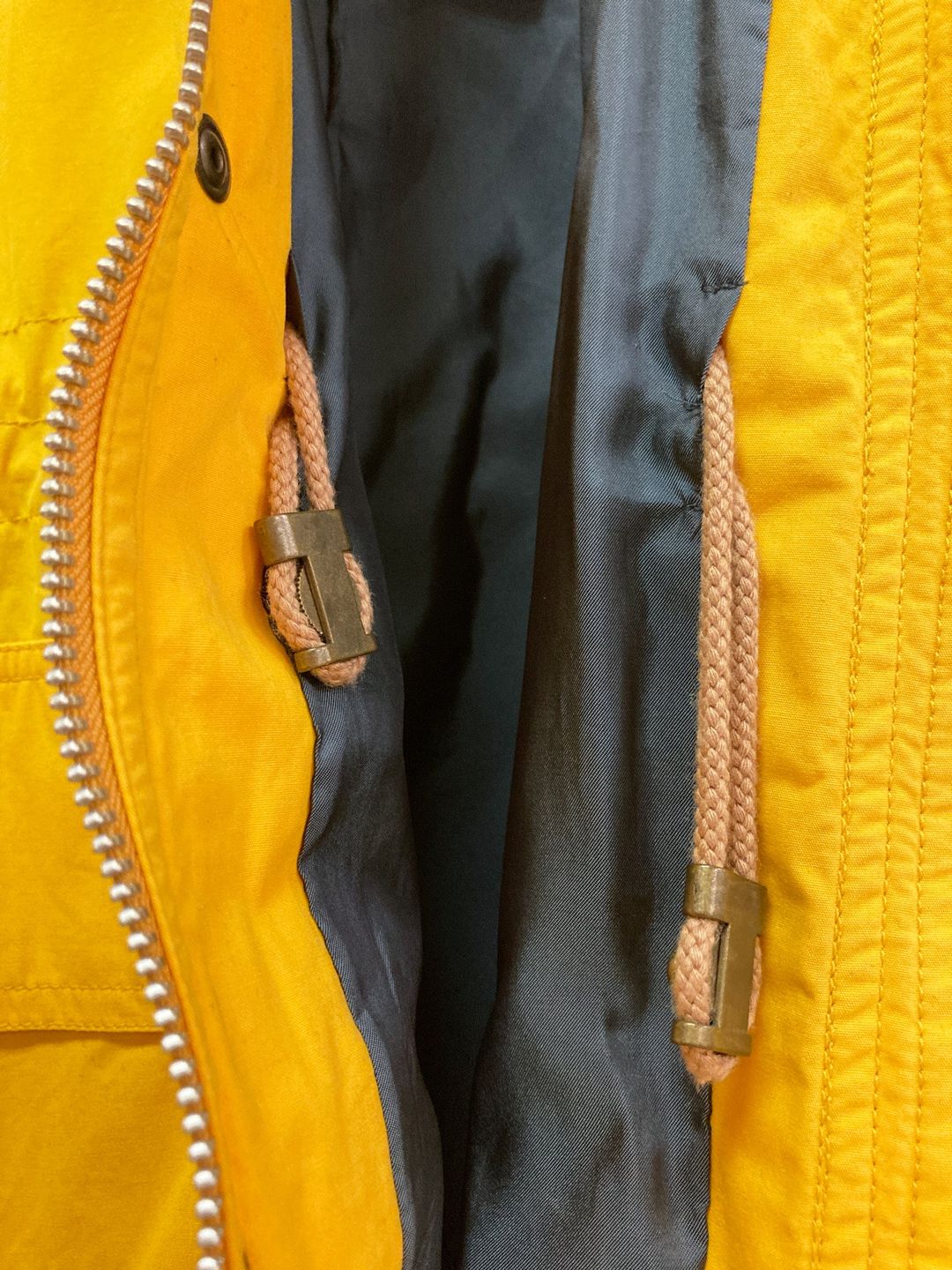 Thumbnail 4869f7c9-4b83-4ba7-9fcd-27f4bc54979b