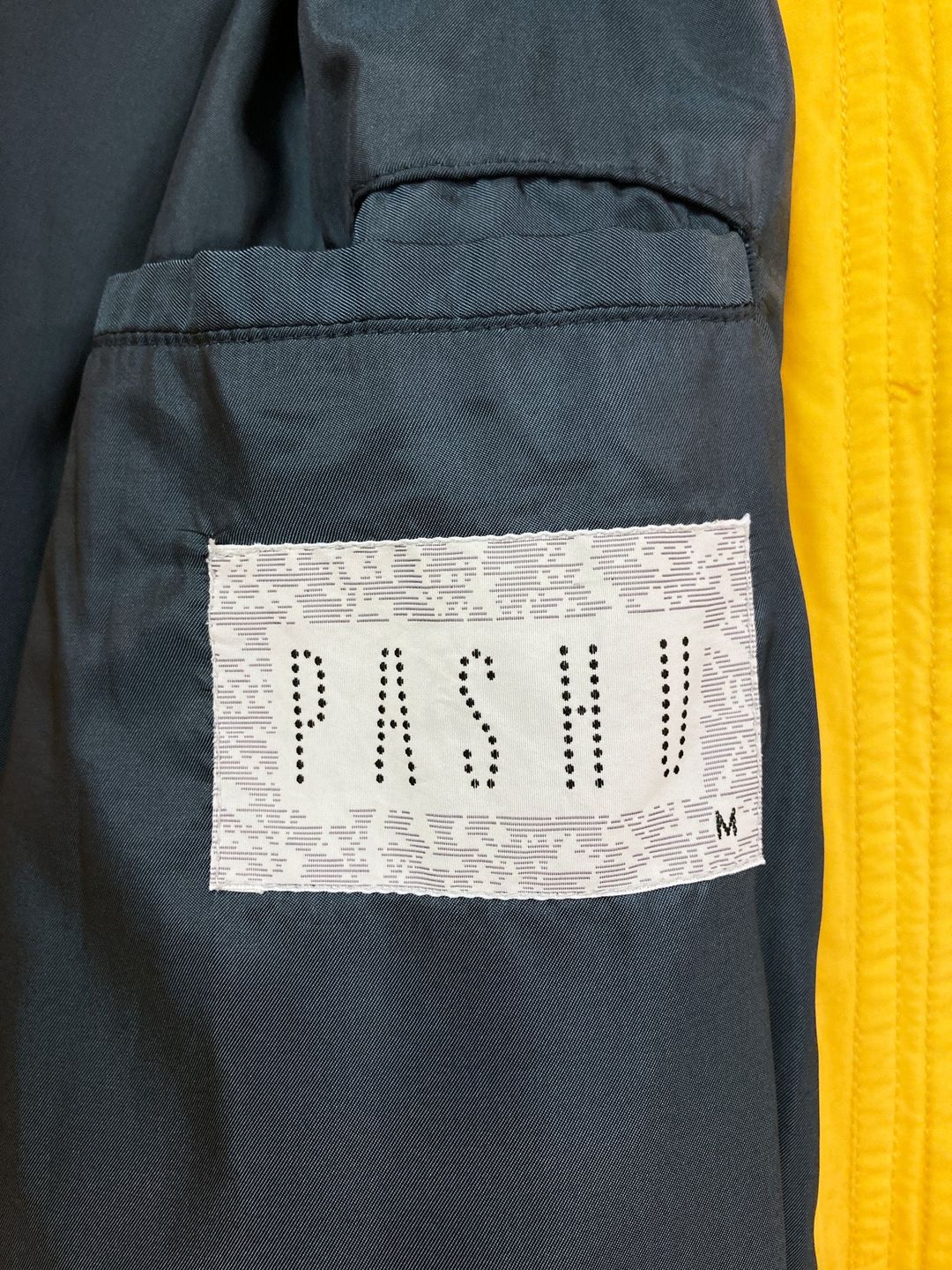 Thumbnail 7b9096cb-e52c-4ec9-97b8-322f63ff7e00