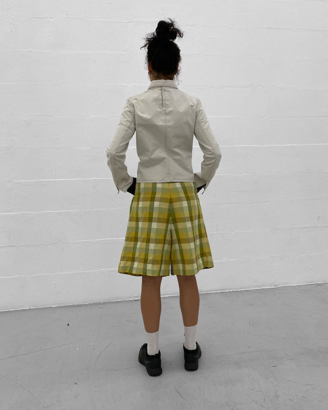 Thomas Burberry 2000s Checkered Linen Shorts Yellow by BURBERRY in size L from SHORTS category
