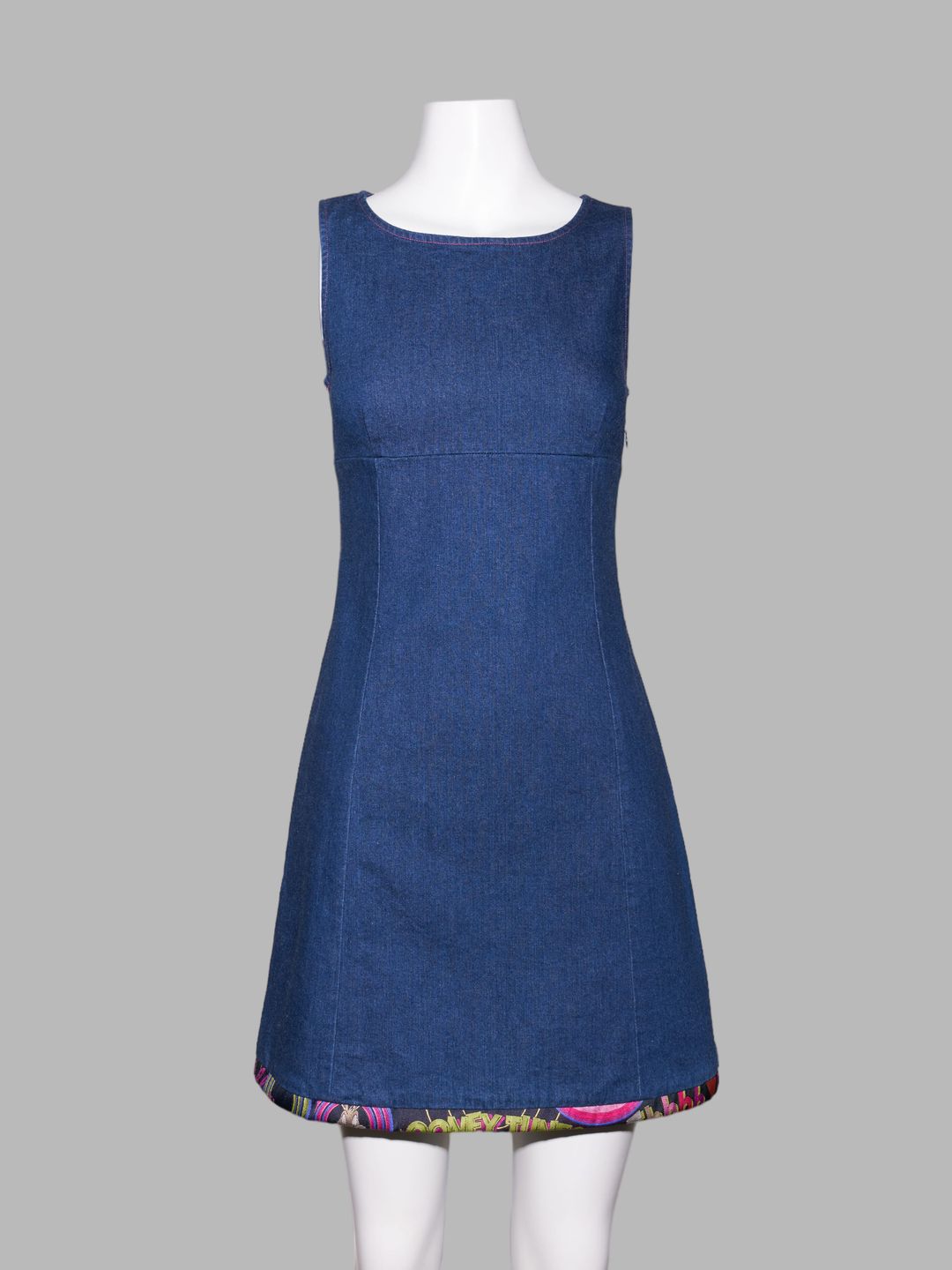 Iceberg History 2000 indigo denim mini dress with looney tunes trim - IT sz 38 by Iceberg History in size IT 38 from DRESSES category