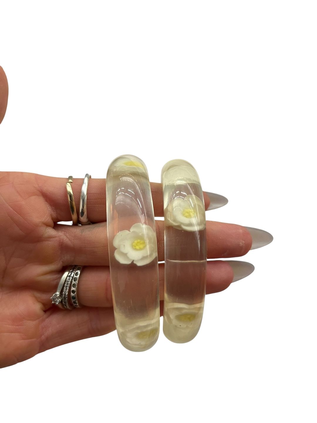 Thumbnail 24fe75ac-cd36-4fbf-ad6c-f0e61c73be92