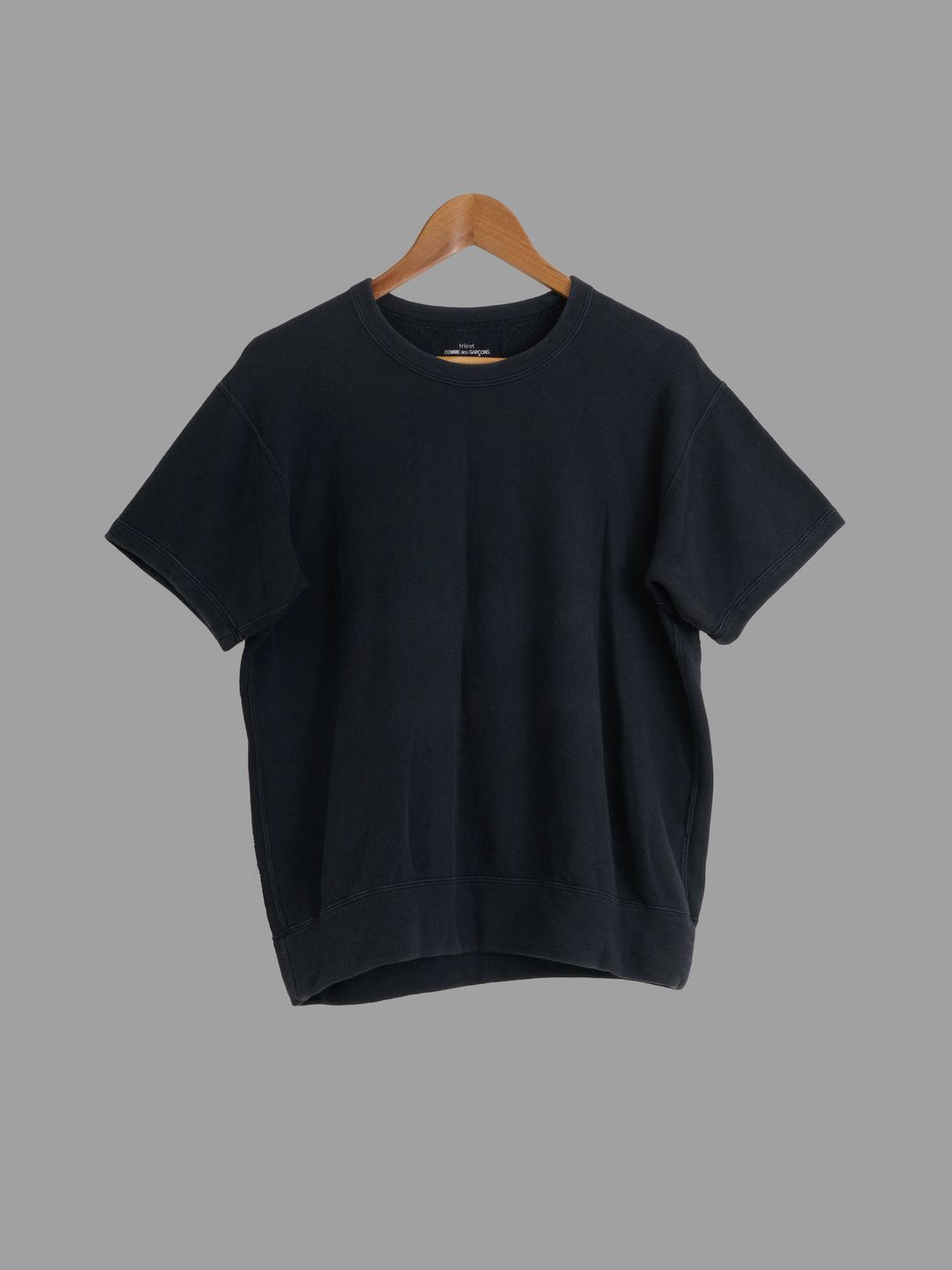 Tricot Comme des Garcons 1980s dark navy cotton short sleeve sweatshirt by COMME DES GARÇONS in size ONE SIZE from TOPS category